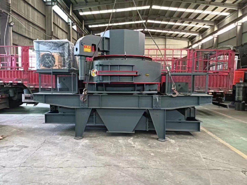 The characteristics and precautions of pebble sand making machine and river pebble sand making machine